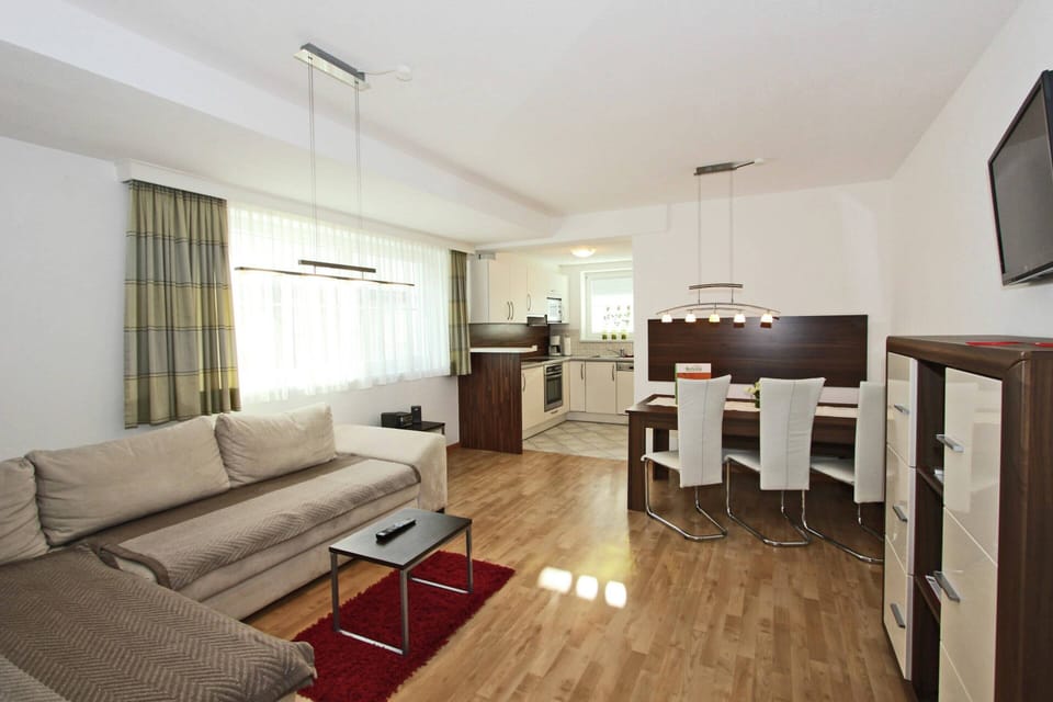 Apartment | Living room