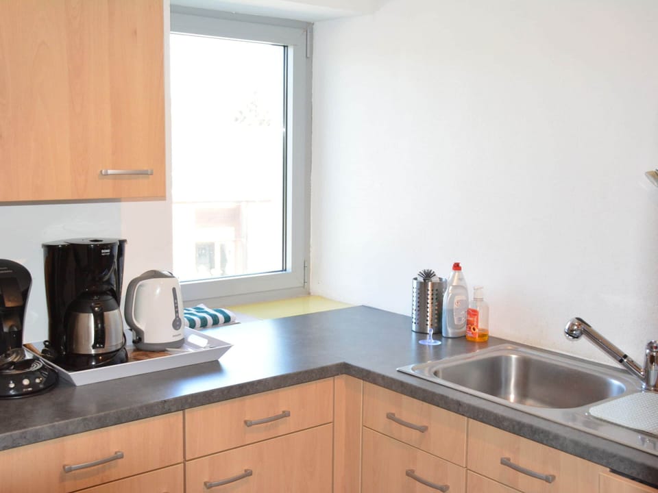 House | Private kitchen | Stovetop, highchair