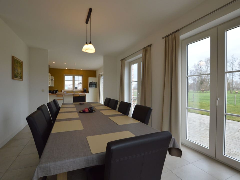 House | Dining