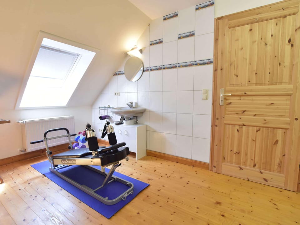 Elegant Holiday Home in Kröpelin near Horse Riding Apartment in Mecklenburg-Vorpommern, Germany