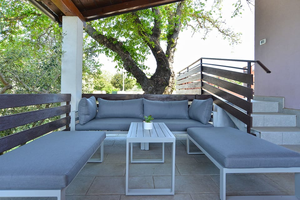 Standard House, 2 Bedrooms (21016) | Terrace/patio