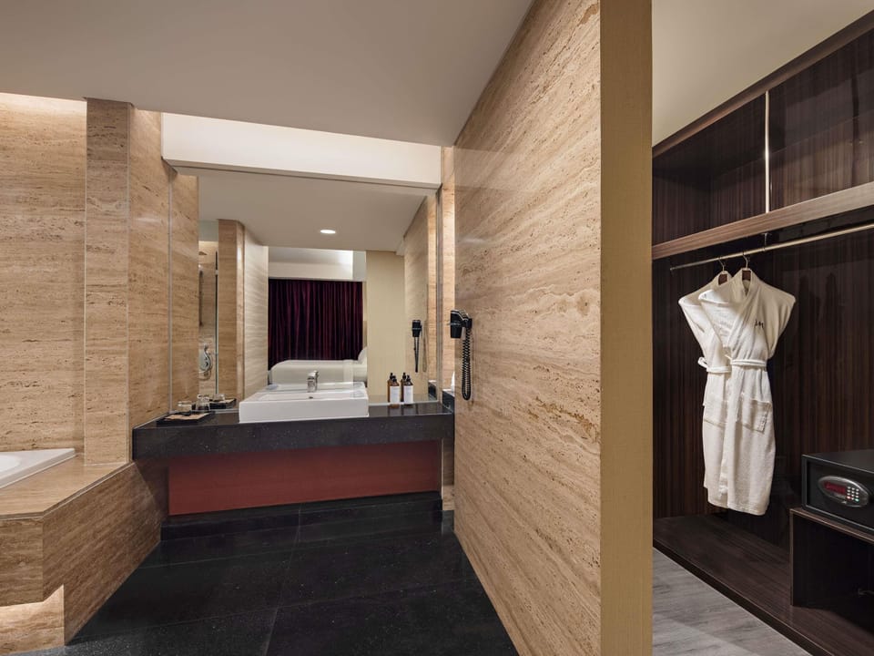 Minibar, in-room safe, desk, blackout drapes