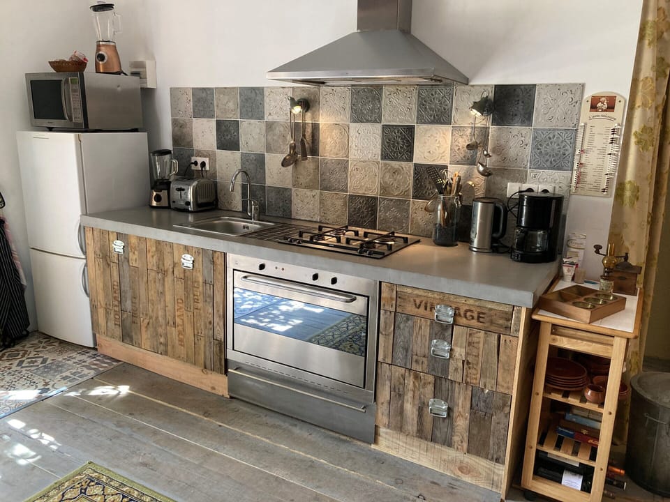 Cottage | Private kitchen | Highchair
