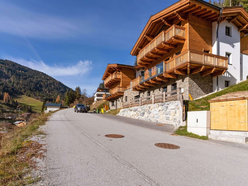 Chalet | Exterior