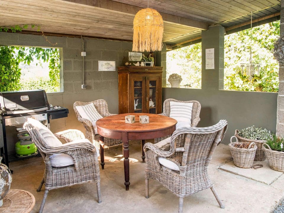 House | Dining