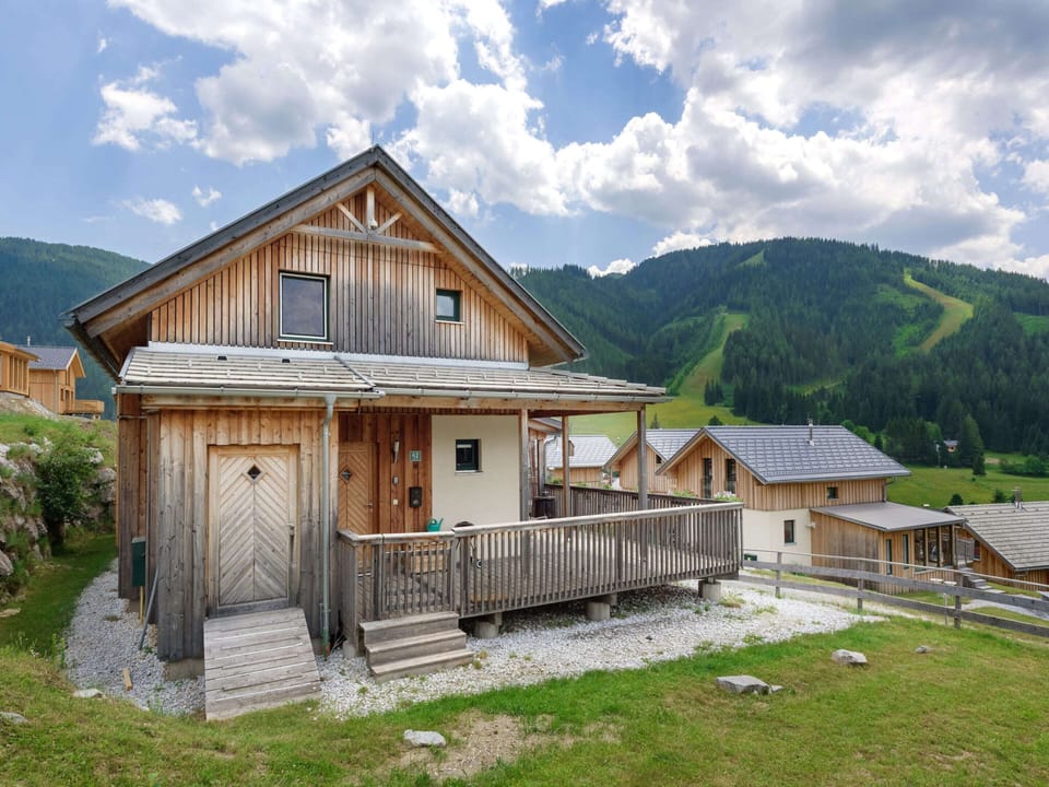 Chalet | Exterior