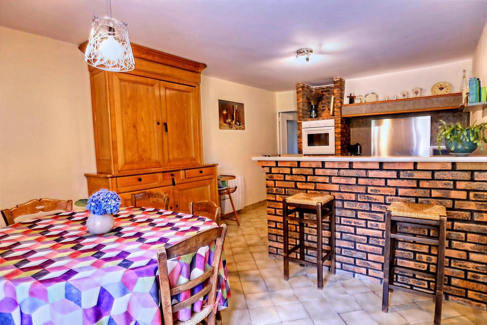 House | Private kitchen | Highchair