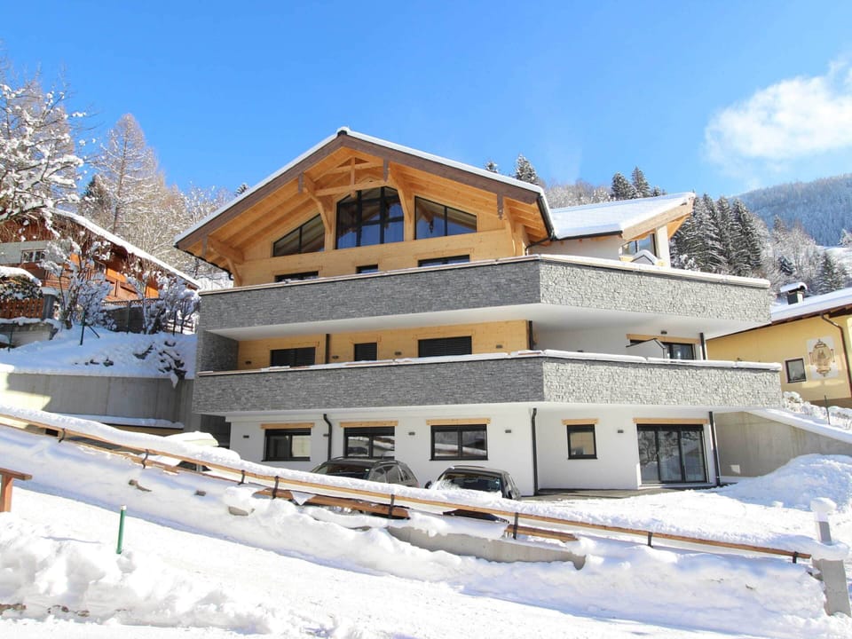 Chalet | Exterior