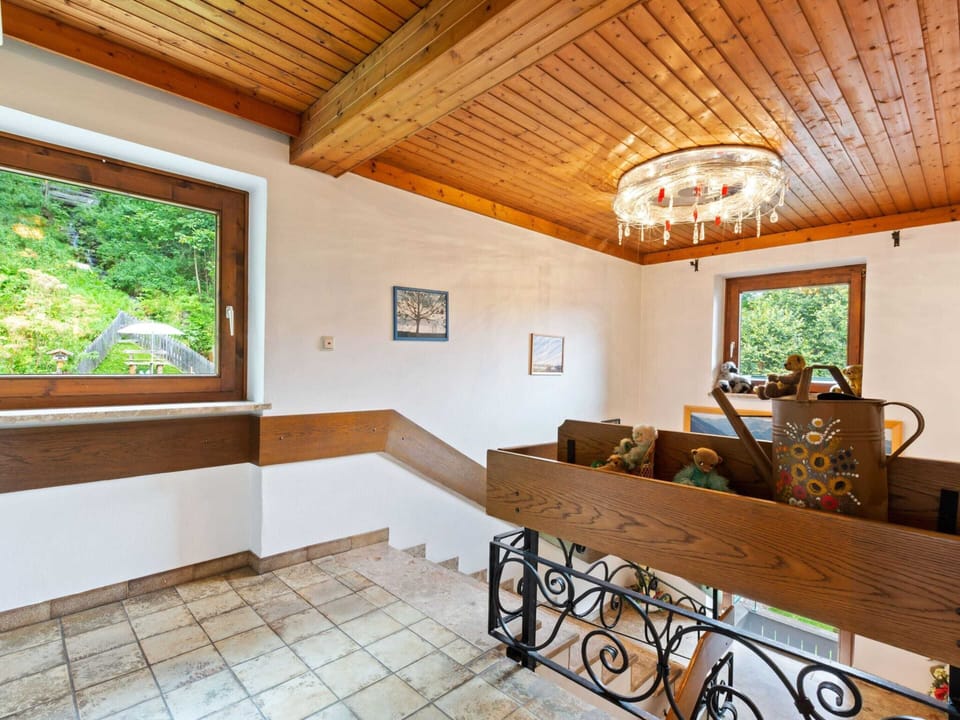 Apartment | Dining