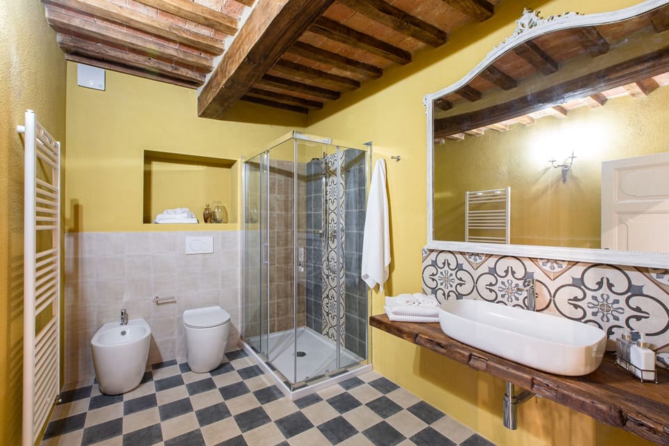 Shower, rainfall showerhead, eco-friendly toiletries, hair dryer