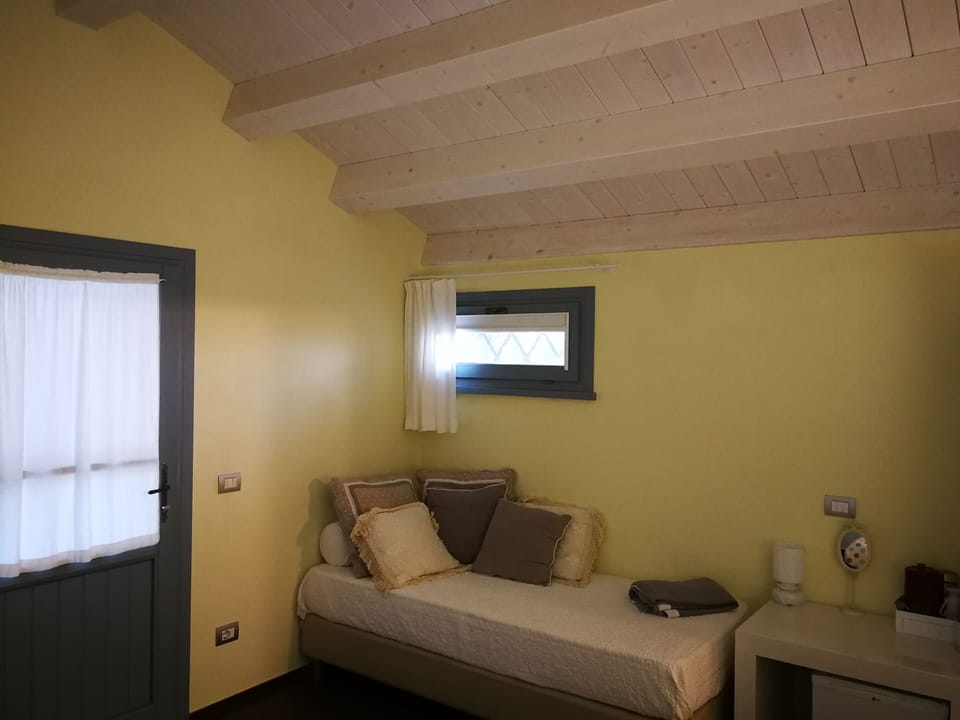 Superior Double or Twin Room, Hill View | Egyptian cotton sheets, premium bedding, down comforters, desk