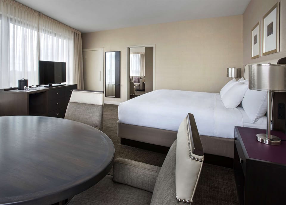 Premium bedding, down comforters, in-room safe, desk