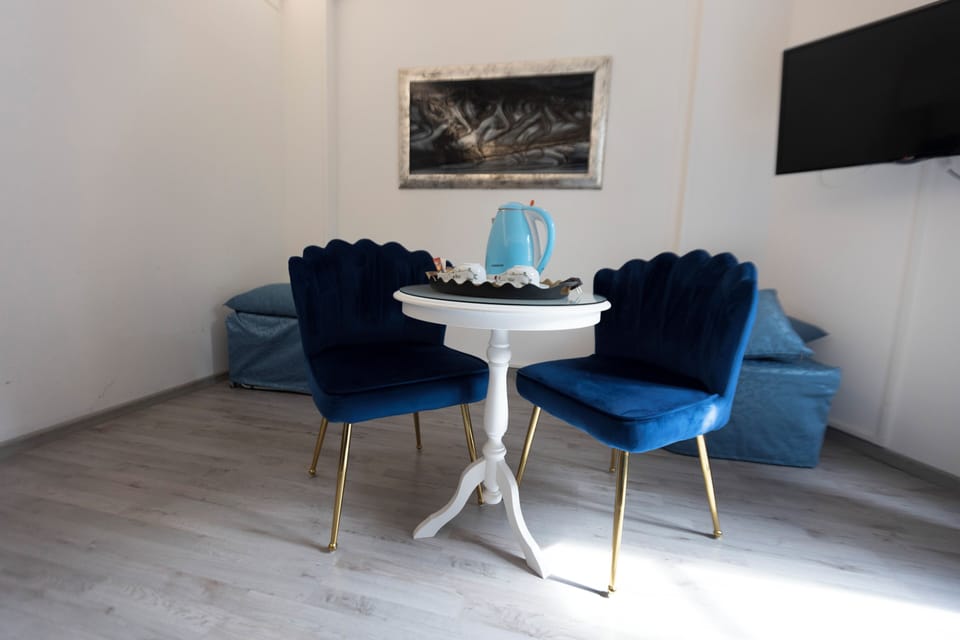 Superior Double Room, 1 Queen Bed, Non Smoking | Premium bedding, down comforters, memory foam beds, desk