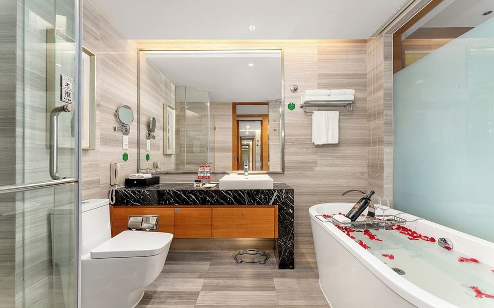 Grand Skylight International Hotel Guanlan Hotel in Shenzhen