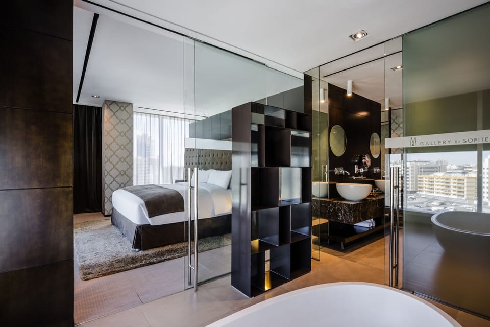 Junior Suite with 1 King Size Bed | Premium bedding, down comforters, minibar, in-room safe