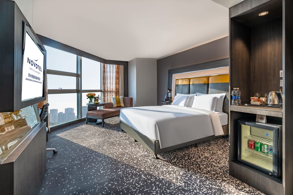 Minibar (free items), in-room safe, desk, blackout drapes