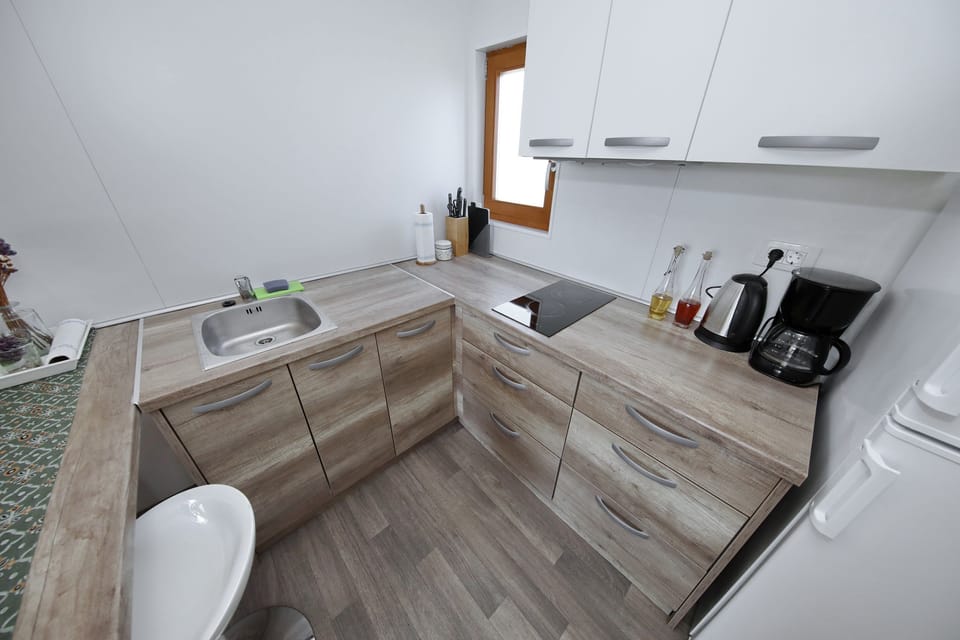House | Private kitchen | Fridge, microwave, stovetop, espresso maker