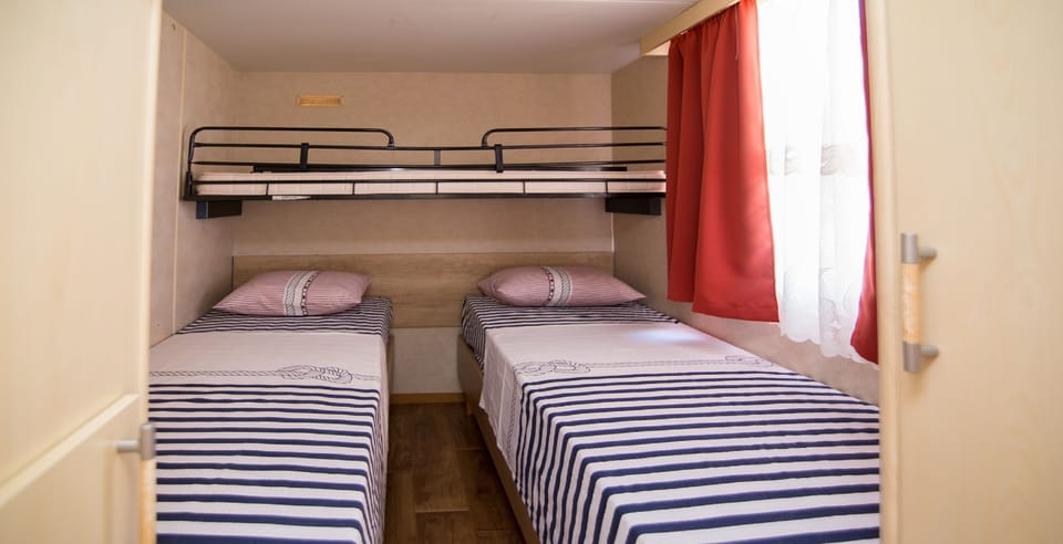 2 bedrooms, free WiFi