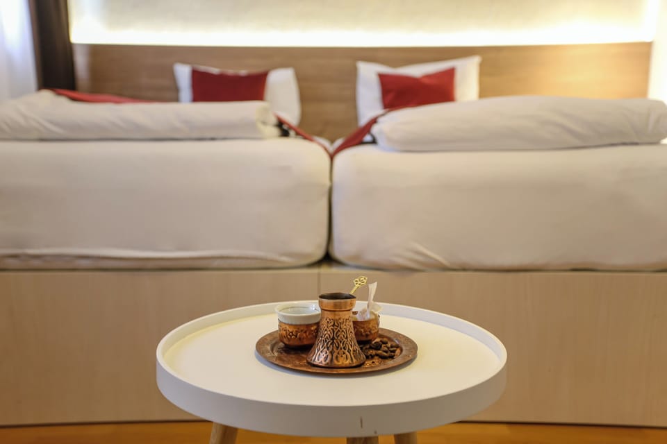 Family Room (Deluxe) | Minibar, soundproofing, free WiFi