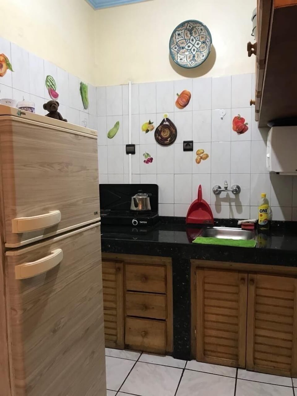 Apartment, 1 Bedroom | Private kitchen | Full-size fridge, stovetop, cookware/dishes/utensils