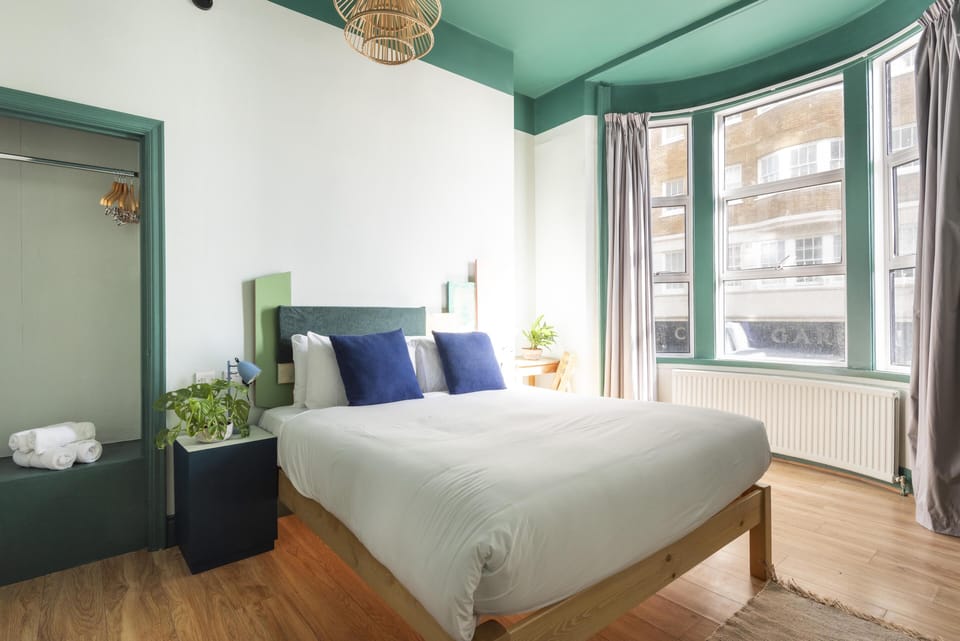 Standard Room | Free WiFi, bed sheets