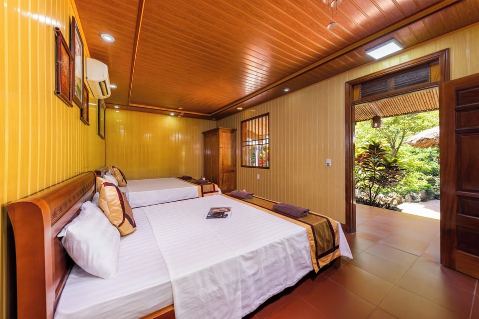 Family Bungalow | 1 bedroom, hypo-allergenic bedding, down comforters