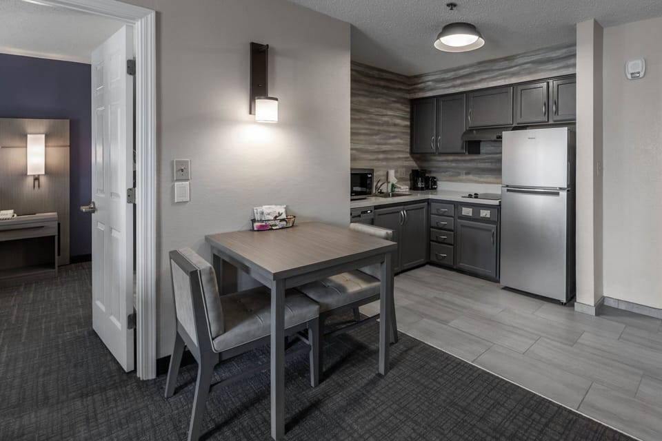 Premium bedding, pillowtop beds, desk, laptop workspace