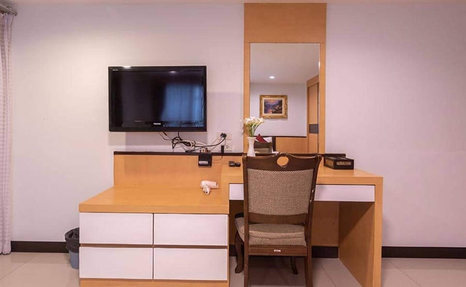 Deluxe Double Room | Room amenity