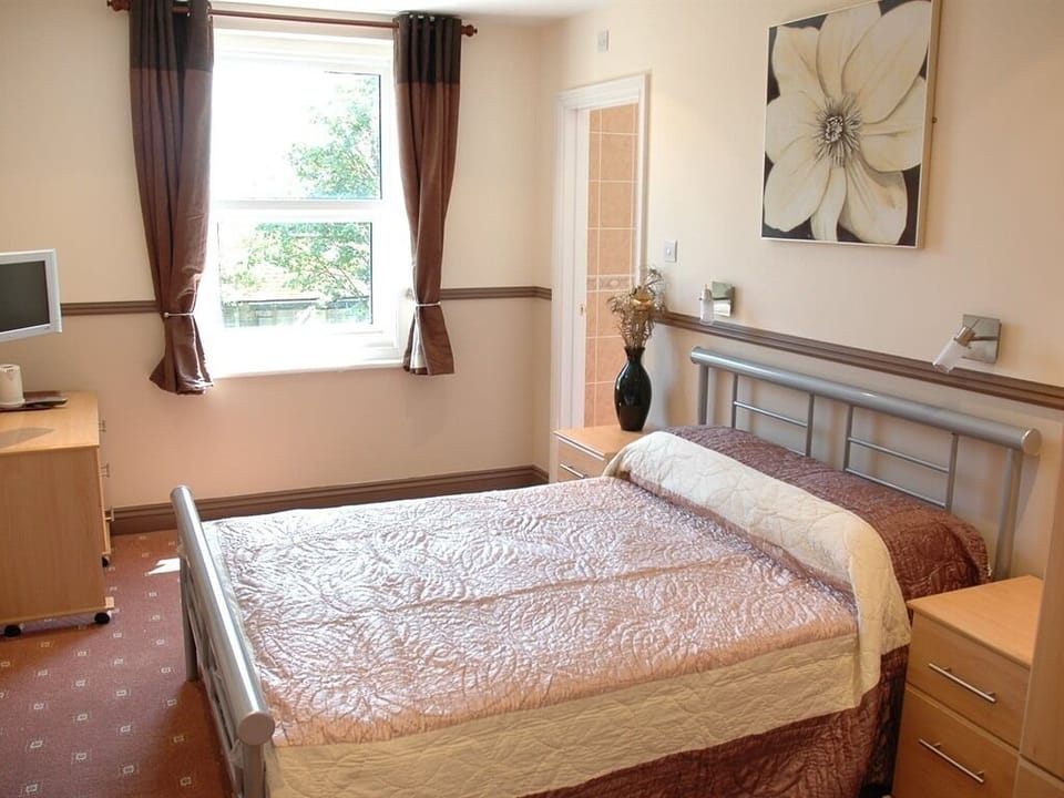 Double Room, Ensuite | 1 bedroom, WiFi