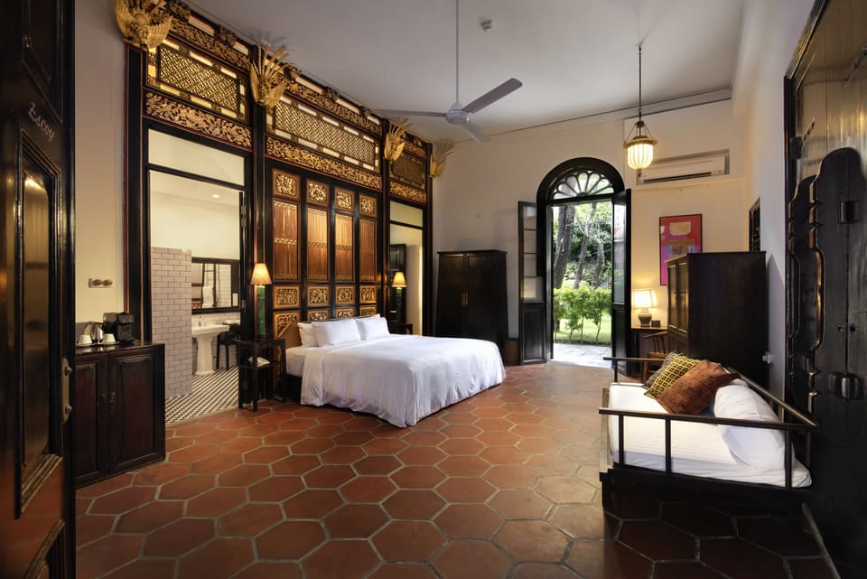Ming Double Room, Pool Access | Down comforters, pillowtop beds, free minibar, in-room safe