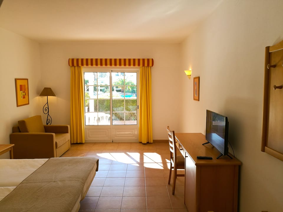 Minibar, desk, laptop workspace, WiFi (surcharge)