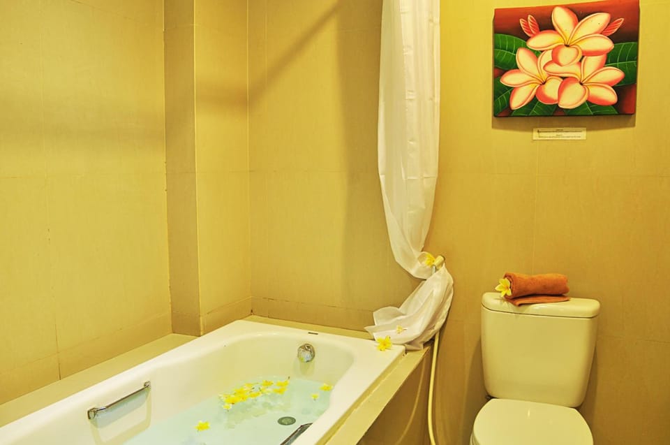 Free toiletries, slippers, bidet, towels