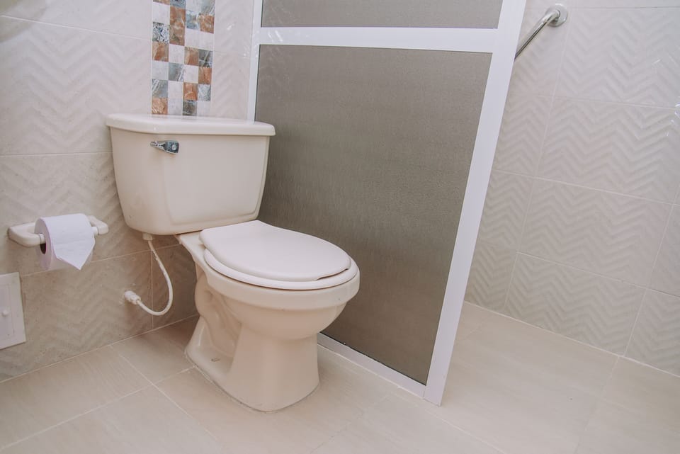 Double Room | Bathroom | Shower, towels