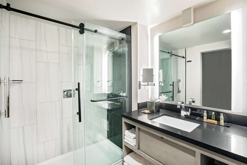 Bathroom shower