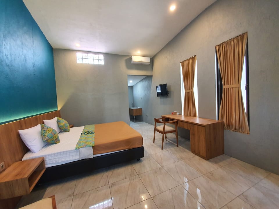 Executive Double or Twin Room | In-room safe, individually decorated, individually furnished, desk