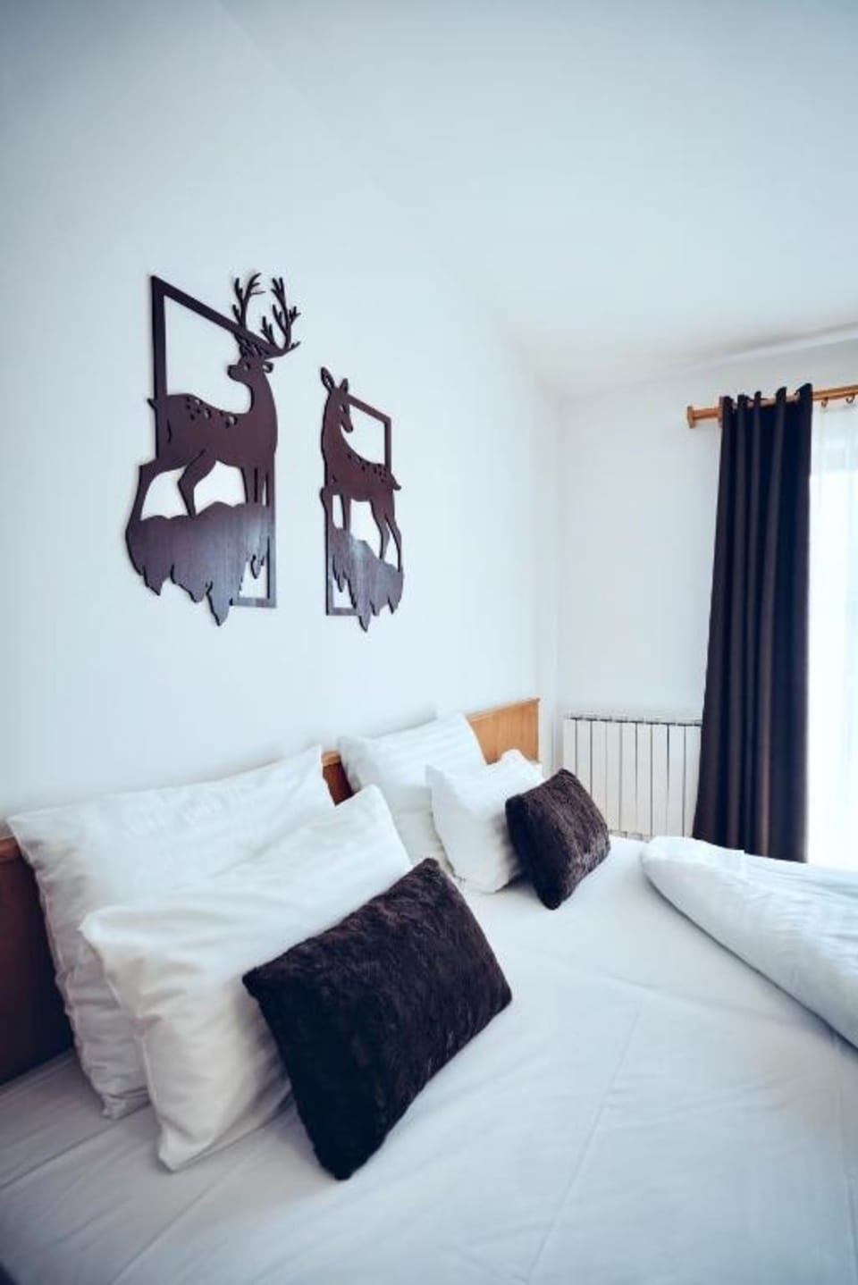 Deluxe Double Room, Balcony | In-room safe, desk, laptop workspace, free WiFi