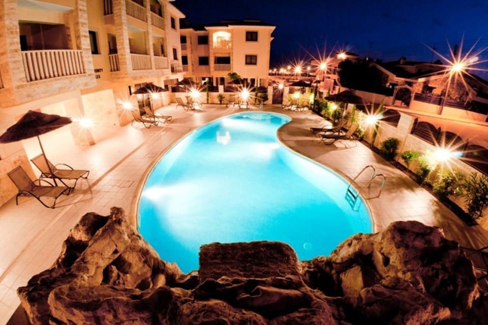 Apartment | Pool | Outdoor pool