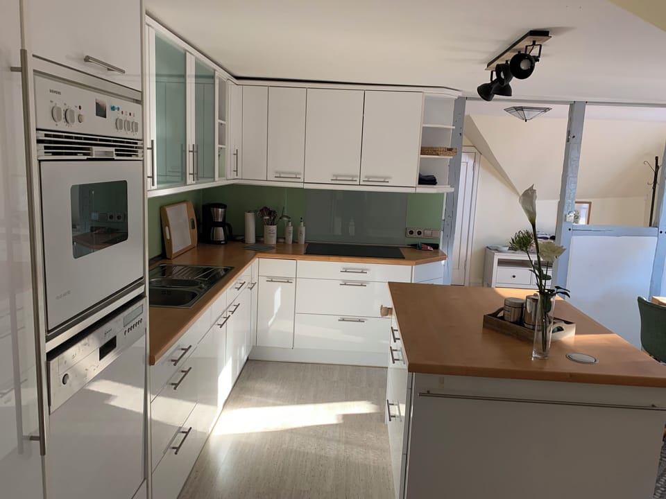 Condo, Balcony, Garden View (incl. EUR 120 Cleaning fee) | Private kitchen | Full-size fridge, microwave, oven, stovetop