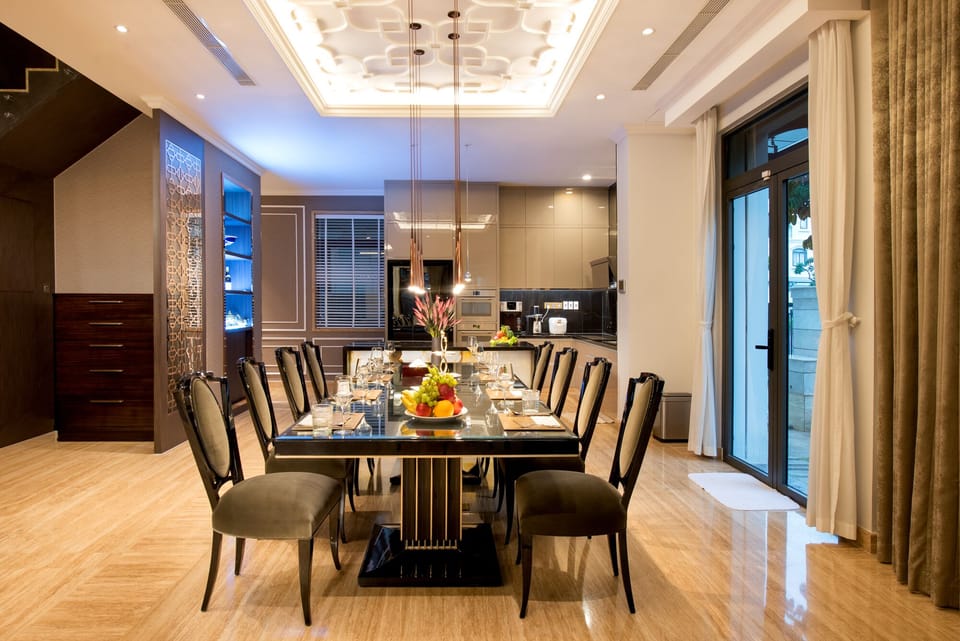 Icity Lakeview Saigon Villa | In-room dining