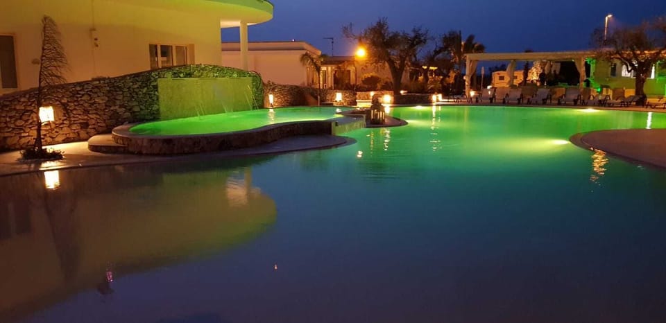 Infinity pool
