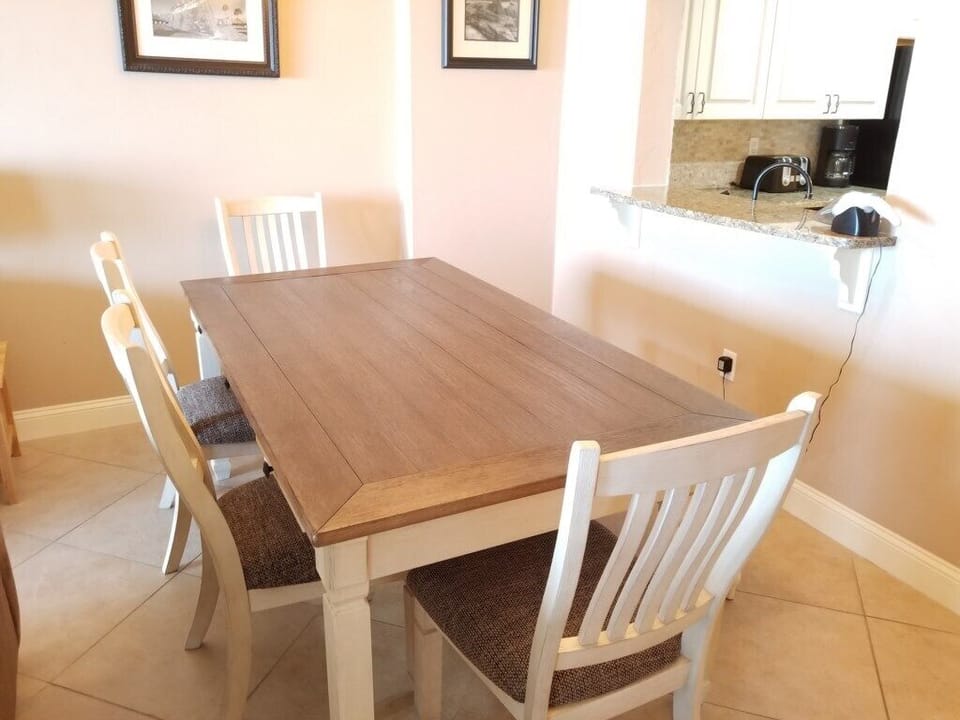 Condo, 2 Bedrooms | Private kitchen | Microwave, dishwasher