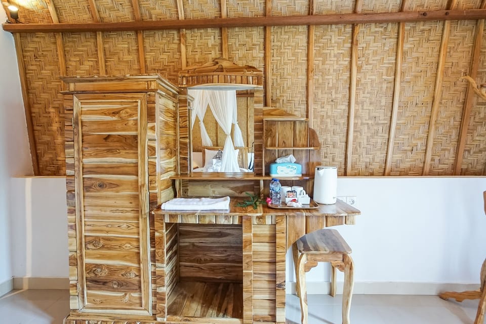 Deluxe Twin Room | Living area