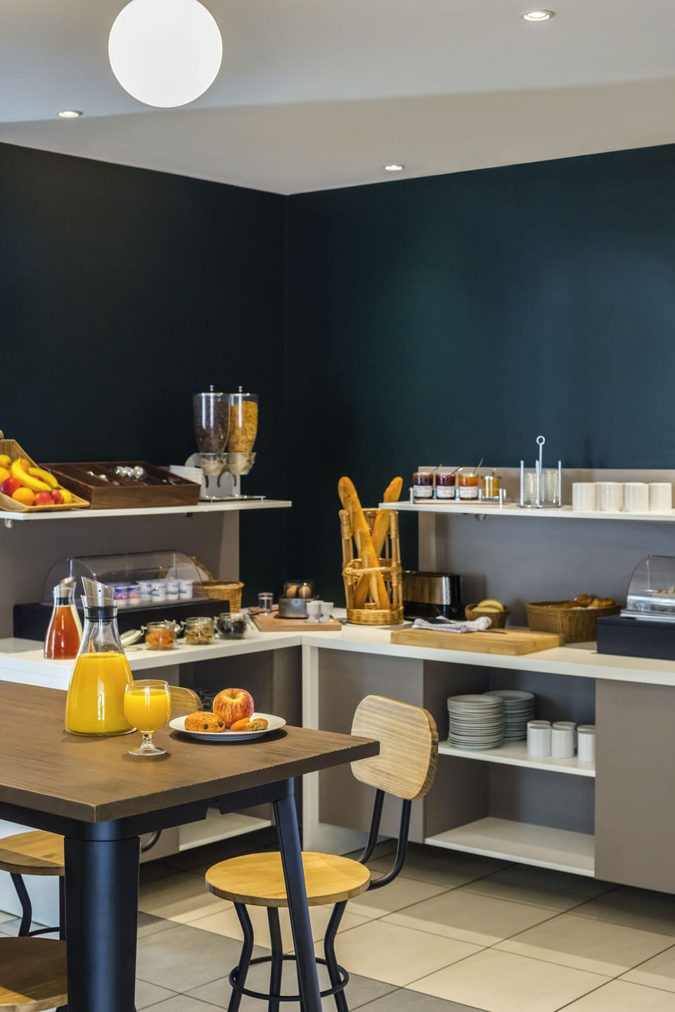 Breakfast buffet