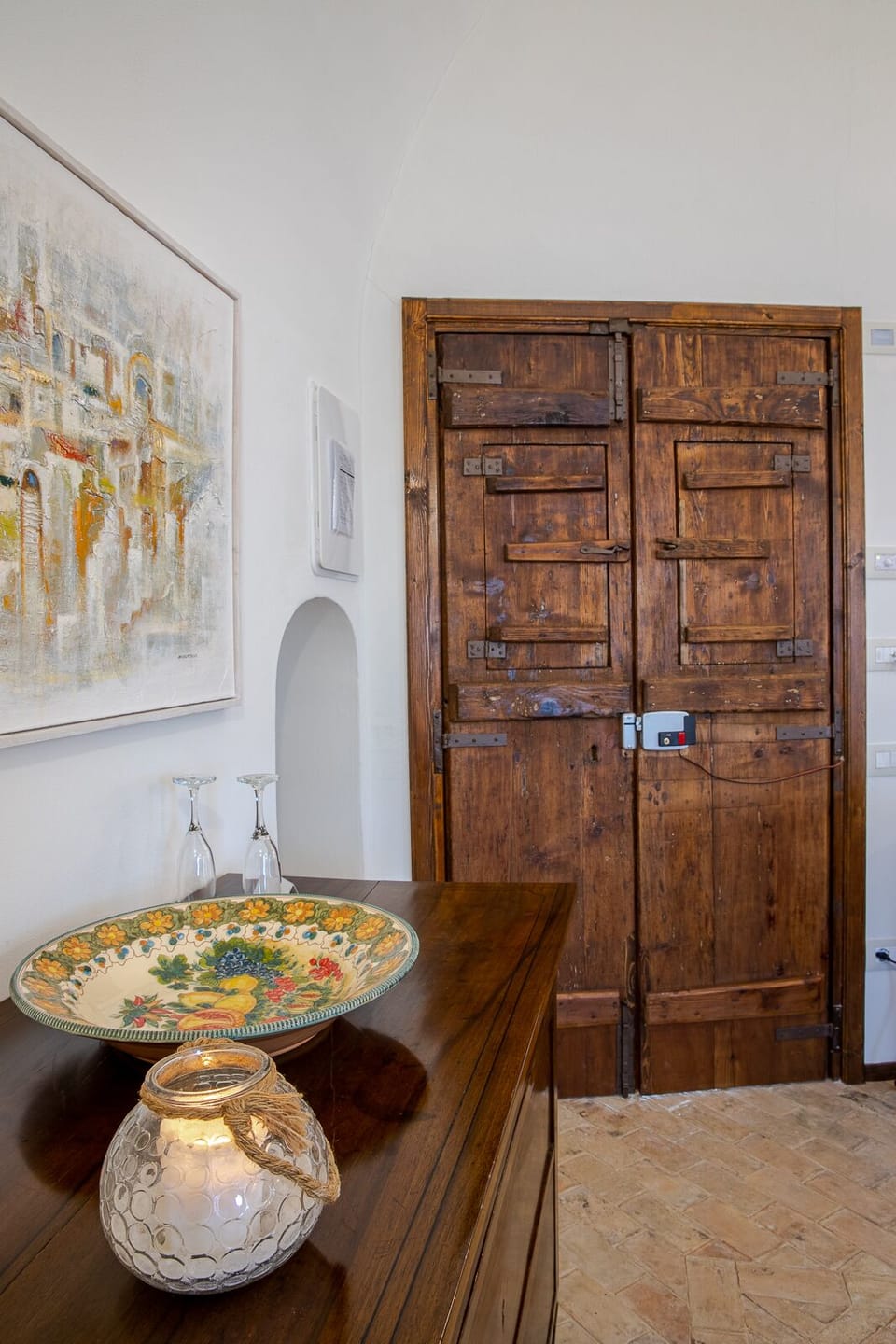 Junior Suite, City View | Living area | Smart TV, streaming services