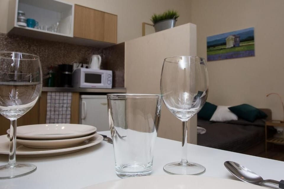 Apartment, 1 Bedroom | In-room dining