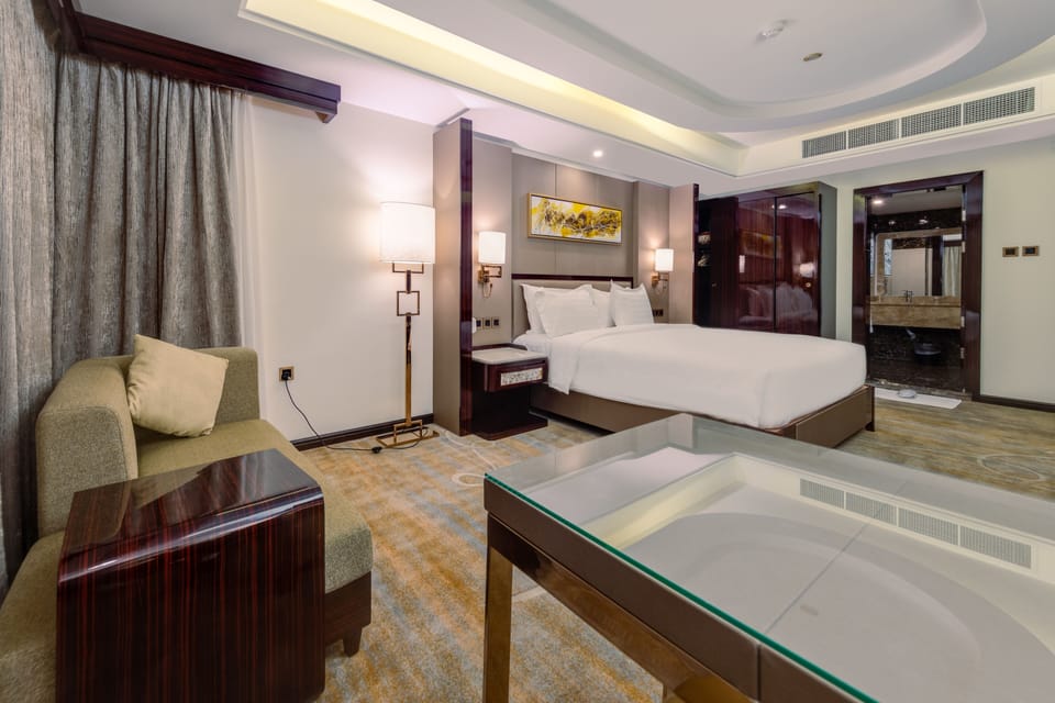 Family Quadruple Room | Egyptian cotton sheets, premium bedding, pillowtop beds, minibar