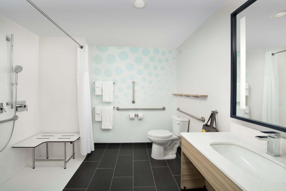 Bathroom shower