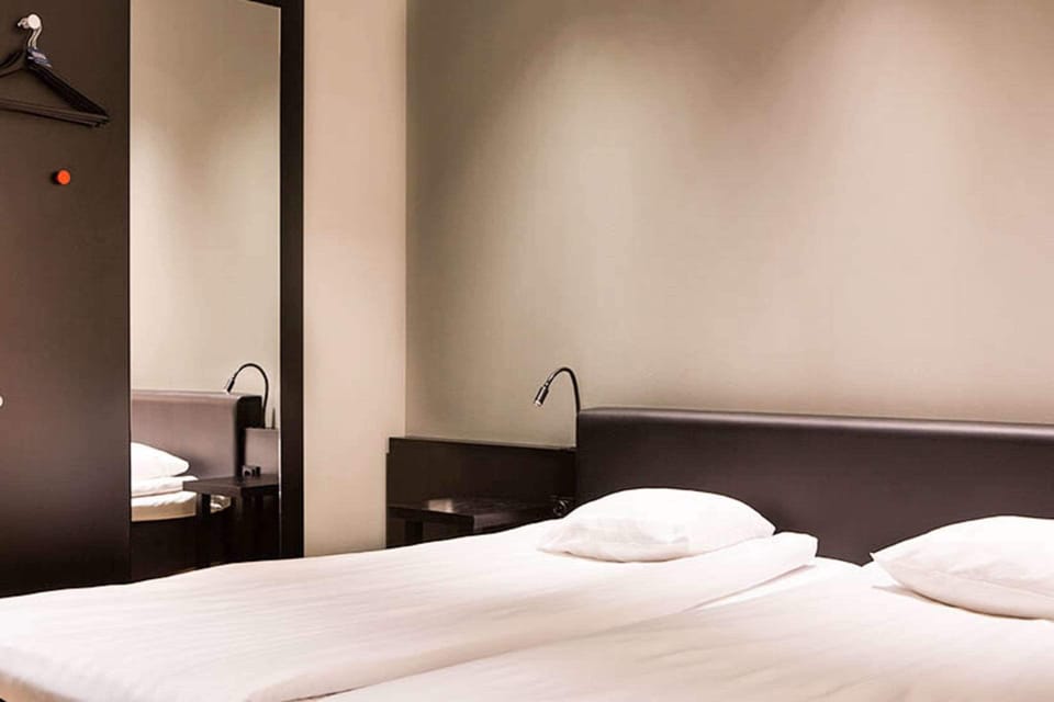 Blackout drapes, free WiFi, bed sheets, wheelchair access