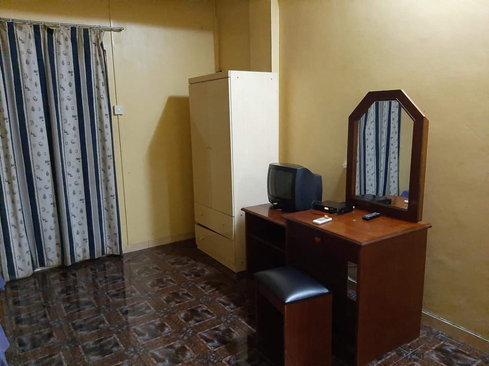 In-room safe, soundproofing, iron/ironing board, WiFi (free)