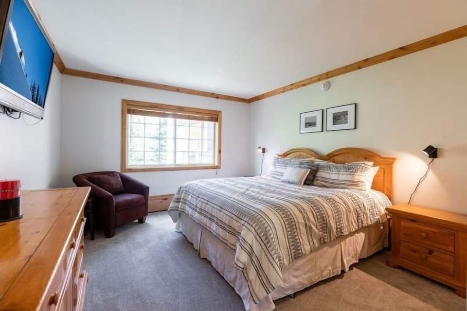 Condo, 2 Bedrooms | 2 bedrooms, free WiFi